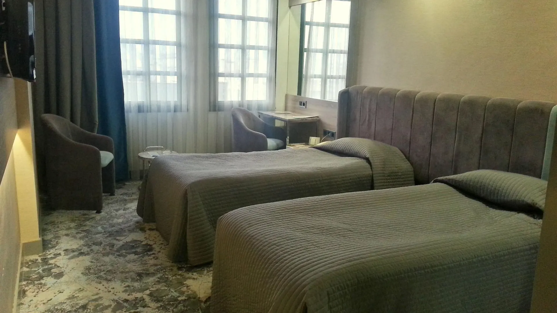 Hotel Marla Izmir 3*,